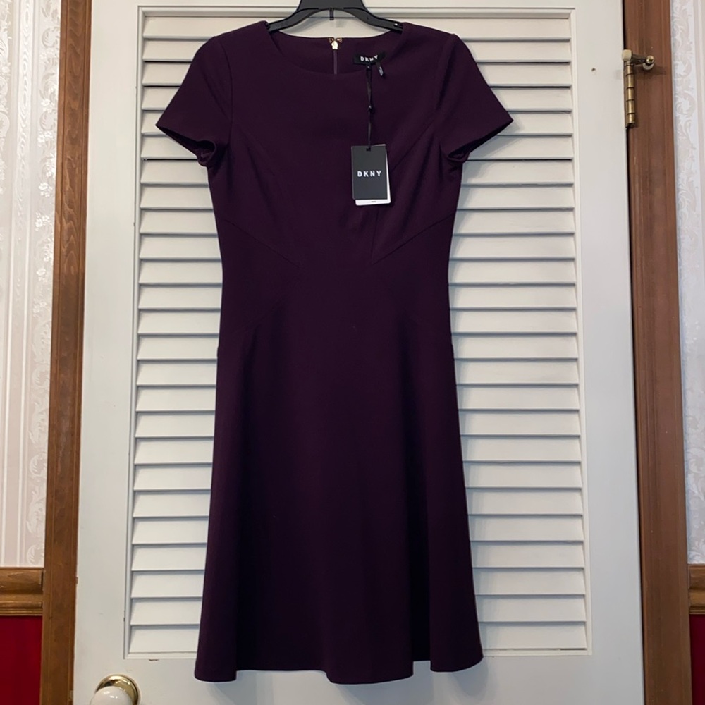 NWT DKNY Plum Scoop neck short sleeve Dress 2